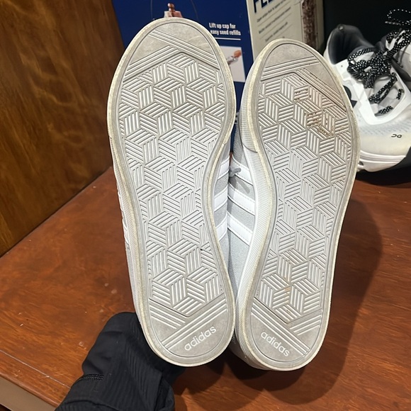 Adidas neos - Picture 3 of 4